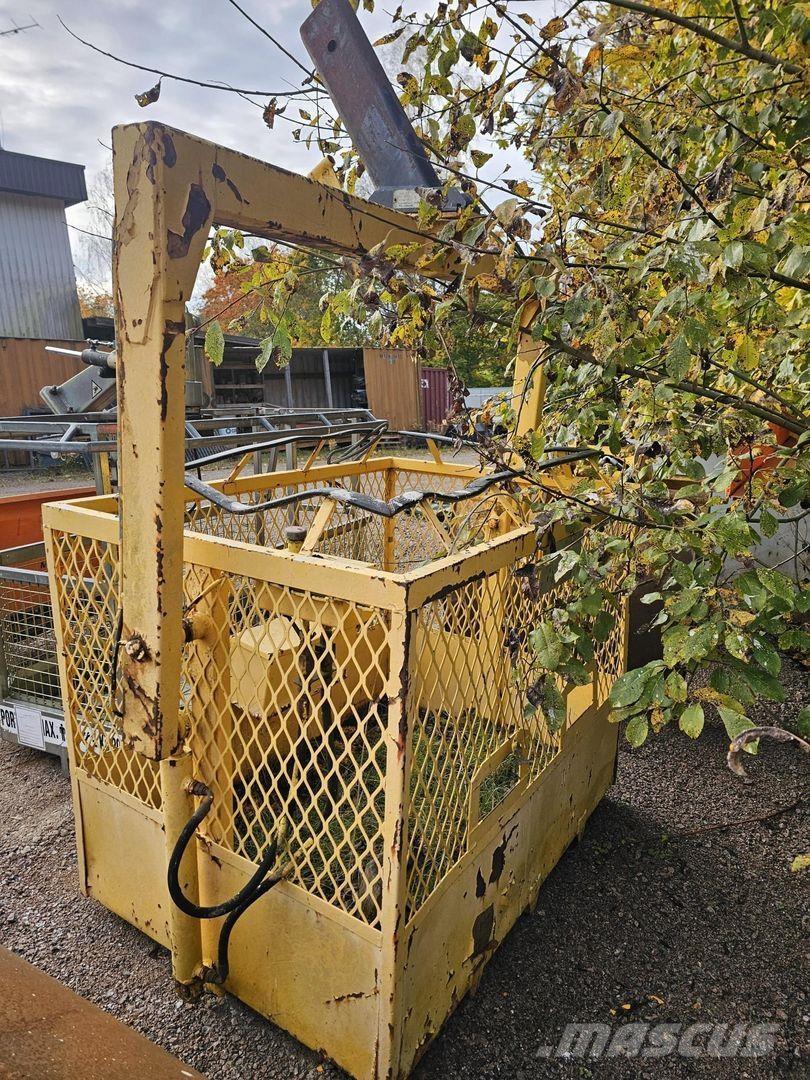  Henkilökori Други кранове/вишки