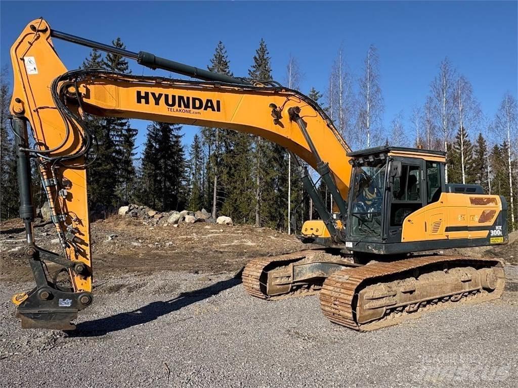 Hyundai HX300L Верижен екскаватор
