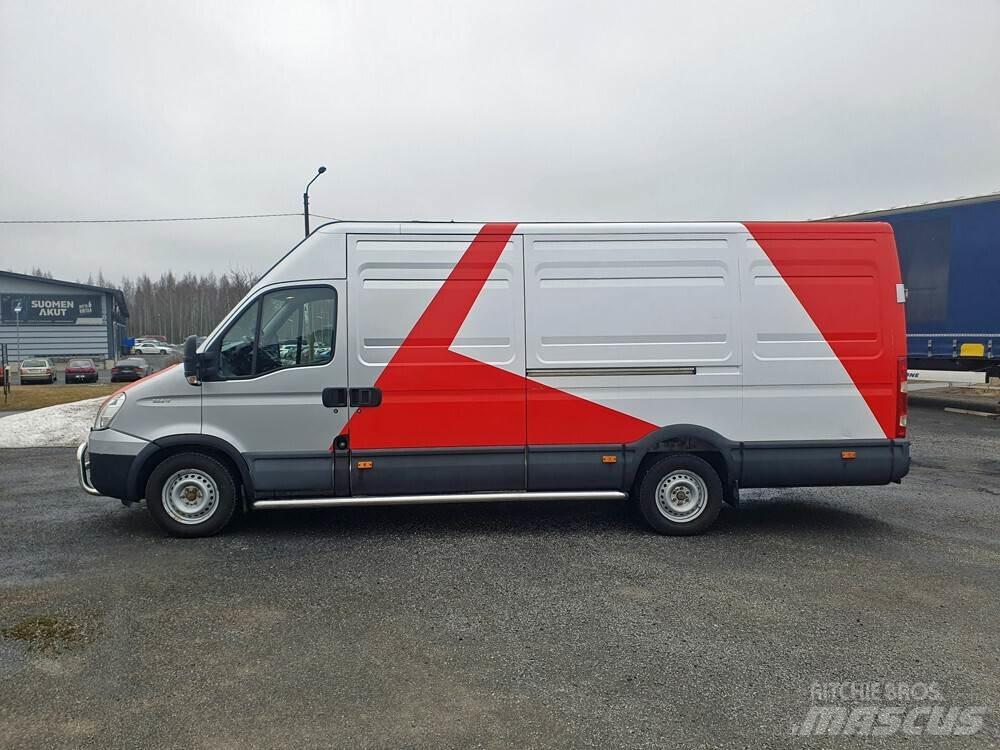 Iveco 35S17 Ванове за доставки