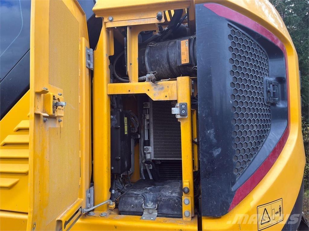 JCB 245XR Верижен екскаватор
