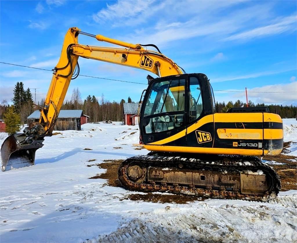 JCB JS130 Верижен екскаватор