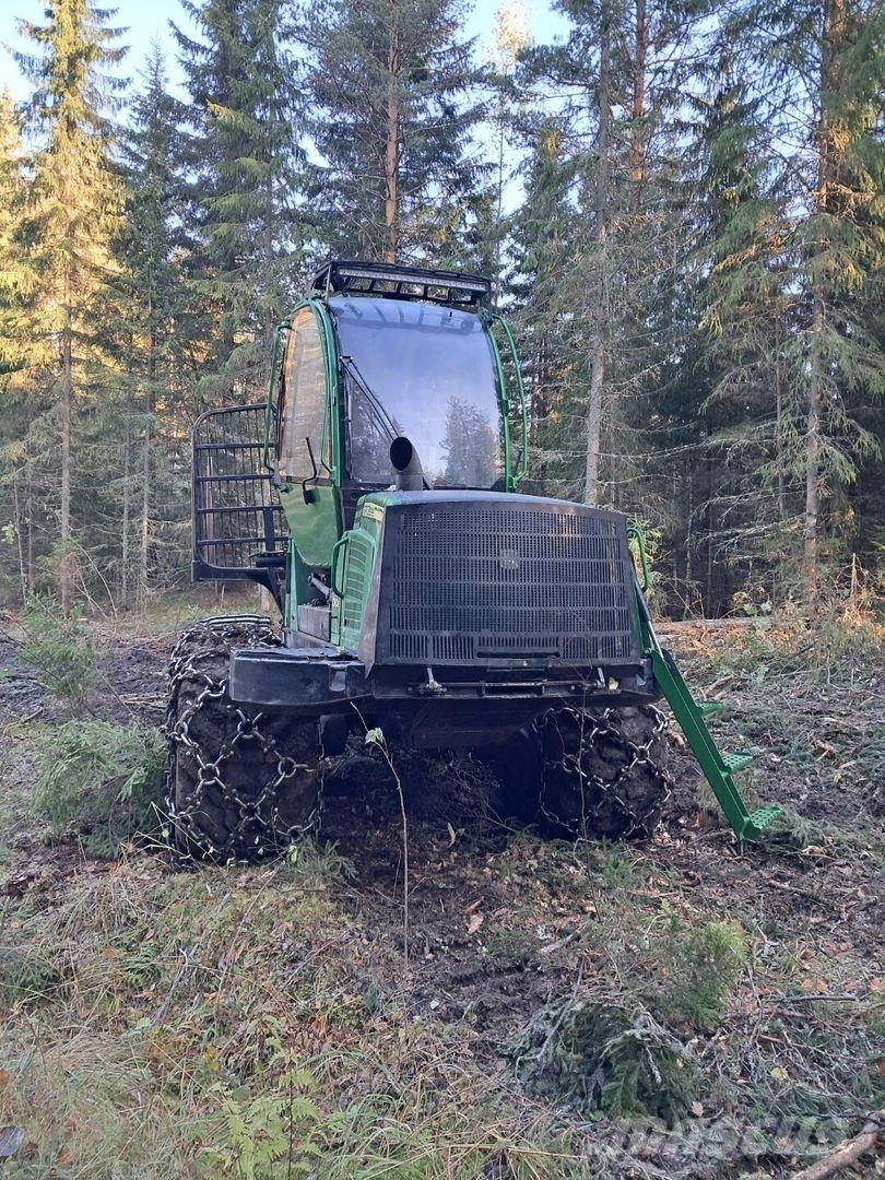 John Deere 1010e Форуардери