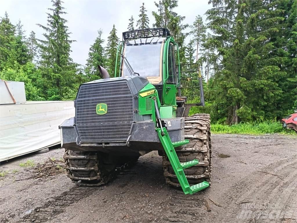 John Deere 1010G Форуардери
