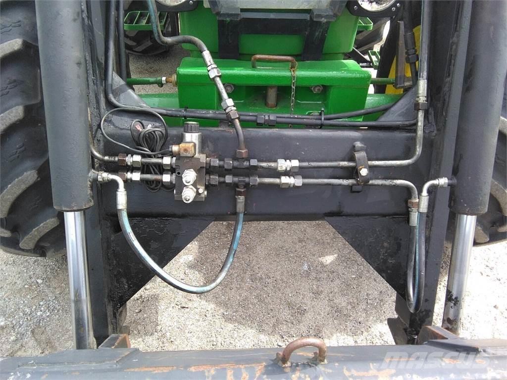 John Deere 2650 Трактори