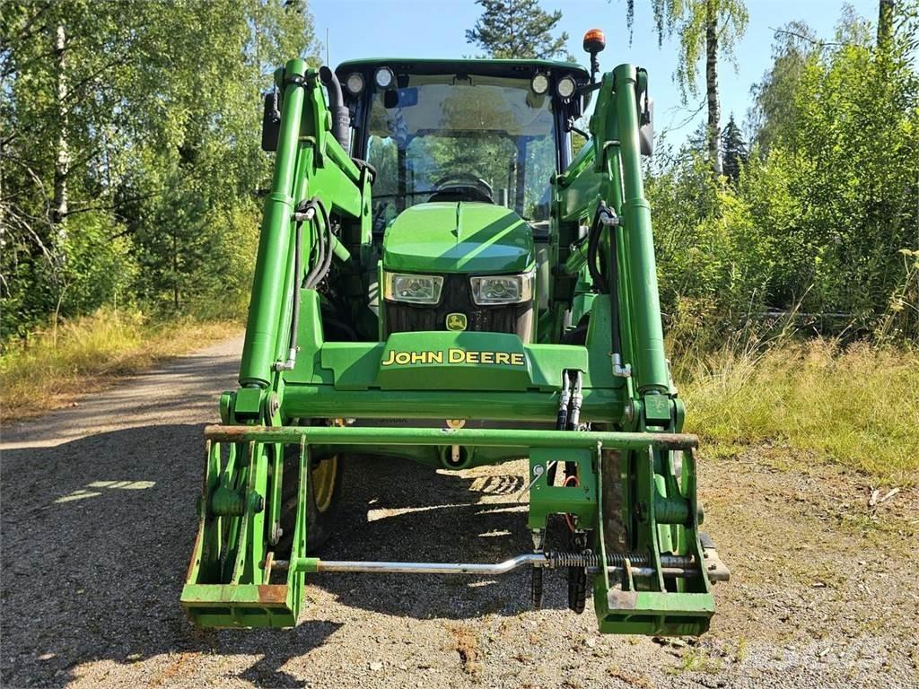 John Deere 5058E Трактори