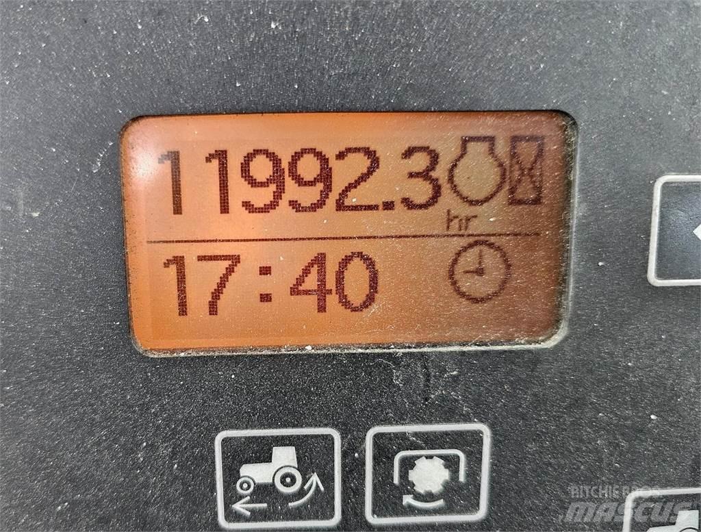 John Deere 7730 Трактори