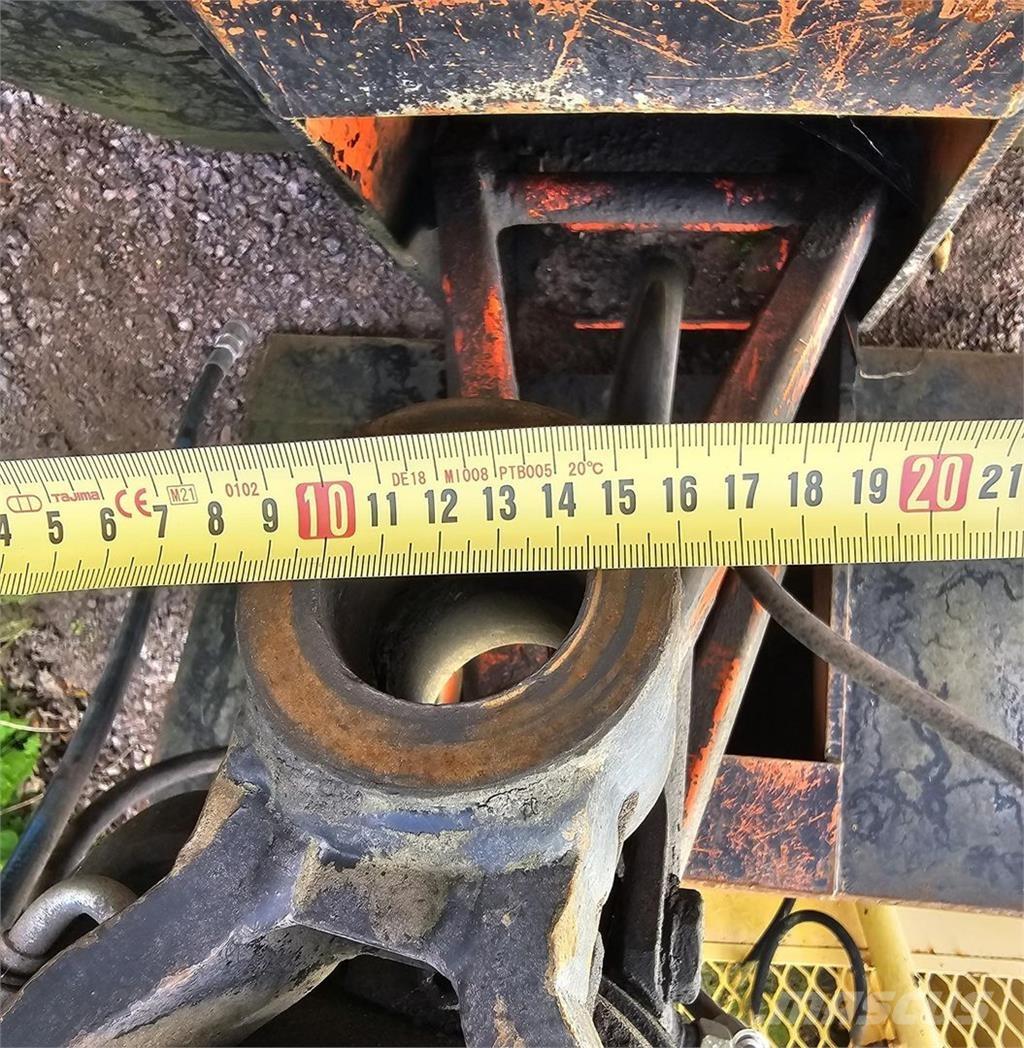  Kahmari Други товарещи и копаещи и аксесоари