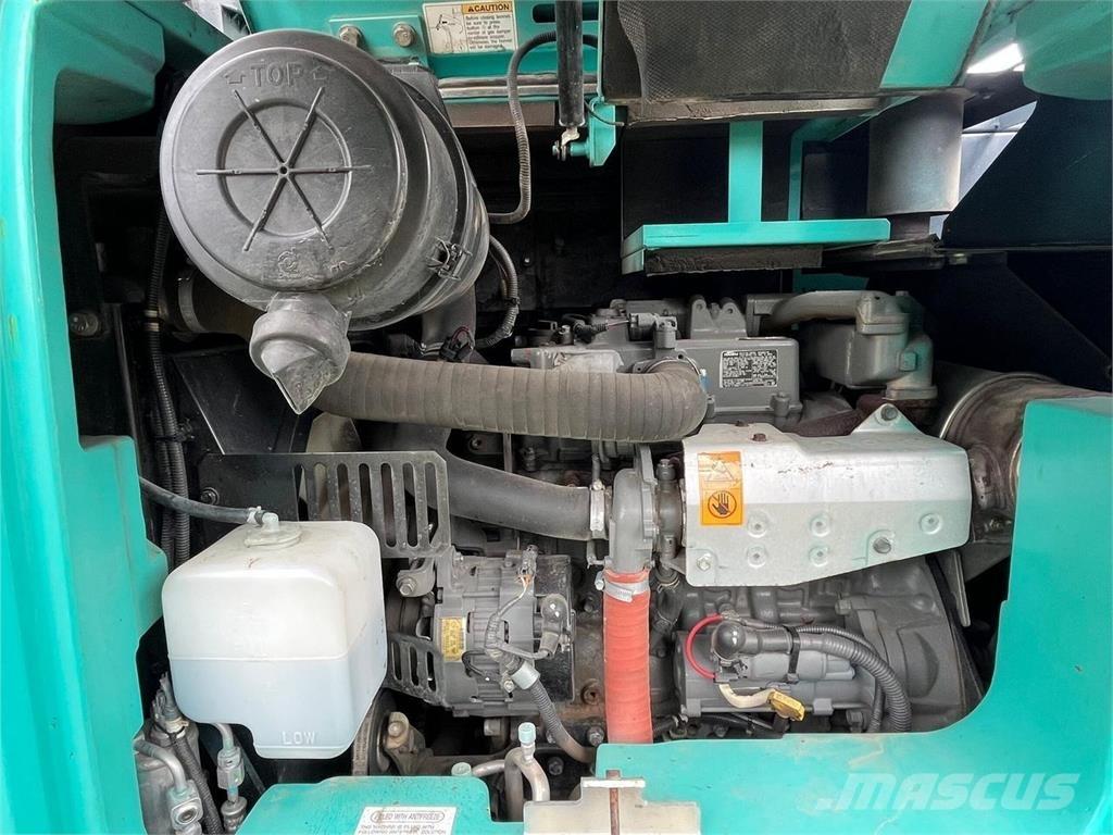 Kobelco SK75SR Средни екскаватори 7т - 12т
