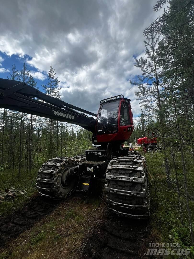 Komatsu 901 XC Харвестери