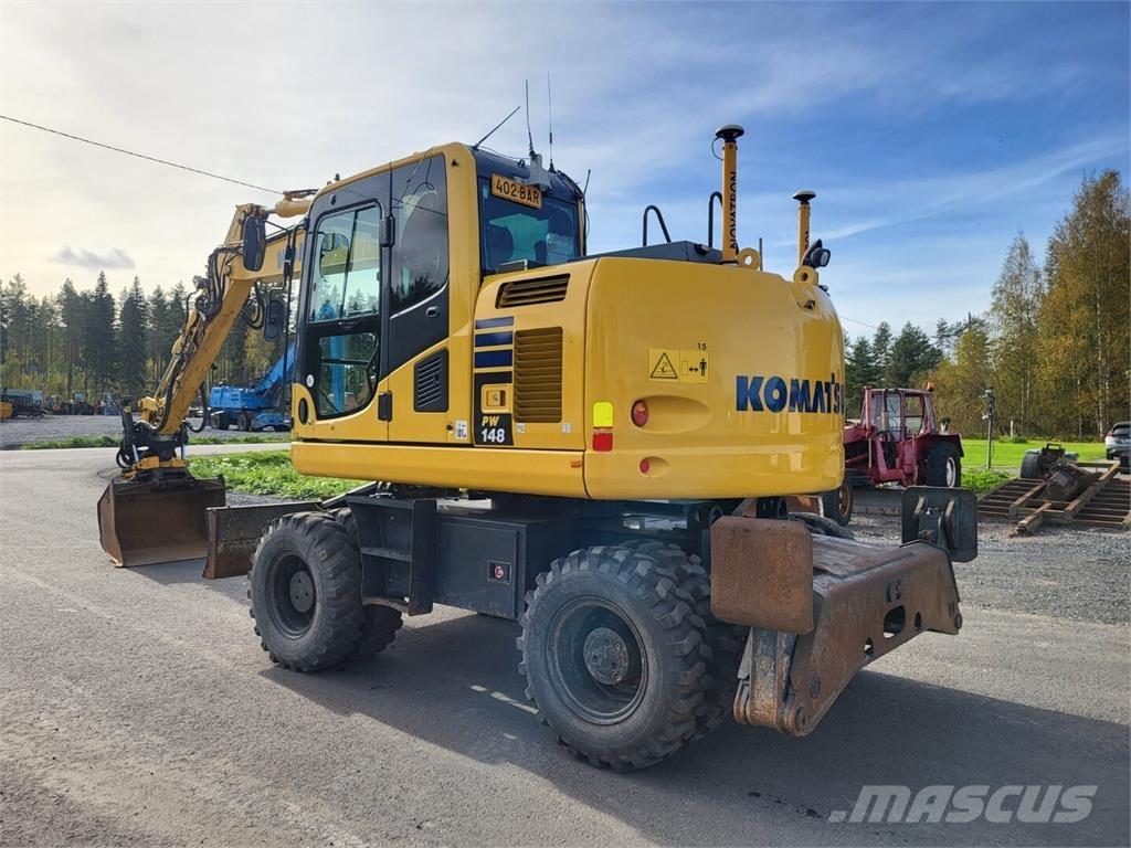Komatsu PW 148-10 Колесни екскаватори