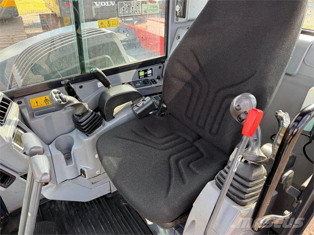 Kubota KX080-4 Средни екскаватори 7т - 12т