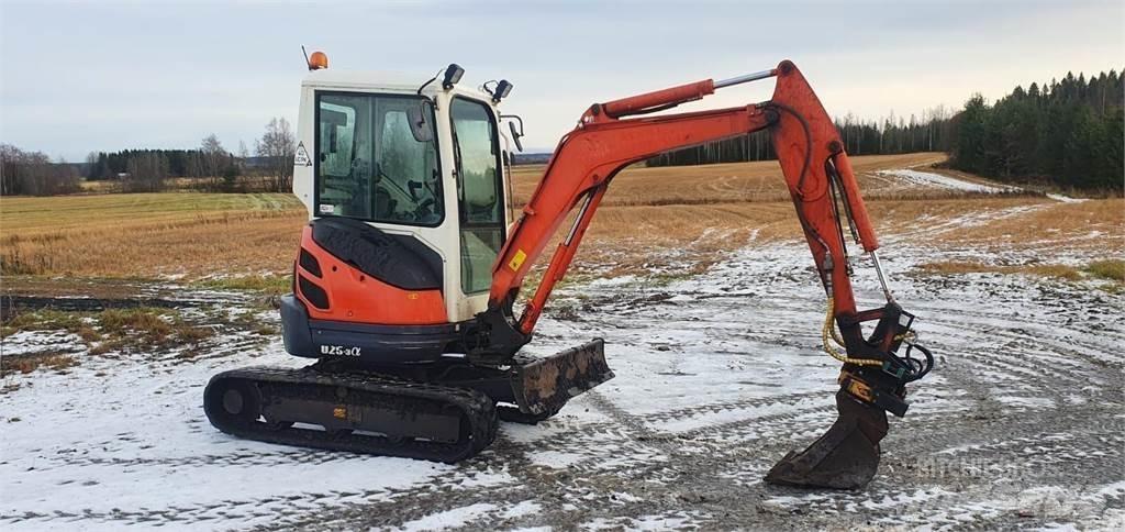 Kubota U25-3 Мини екскаватори < 7 т