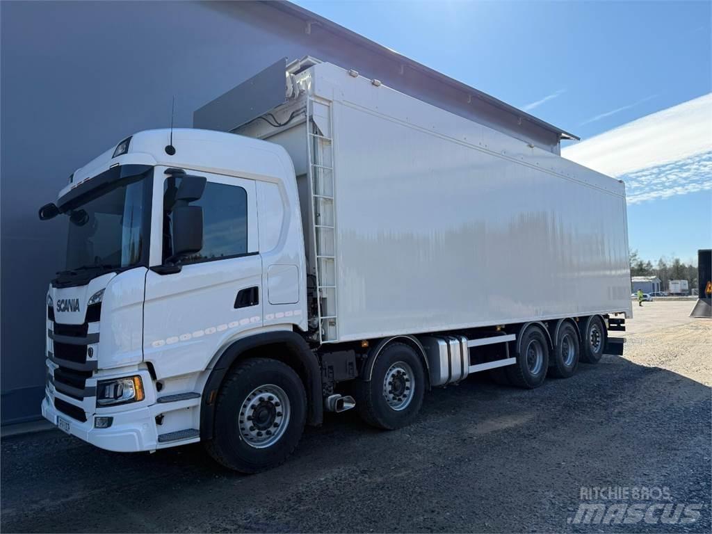 Scania G540 10x4 Камиони за дървени стърготини
