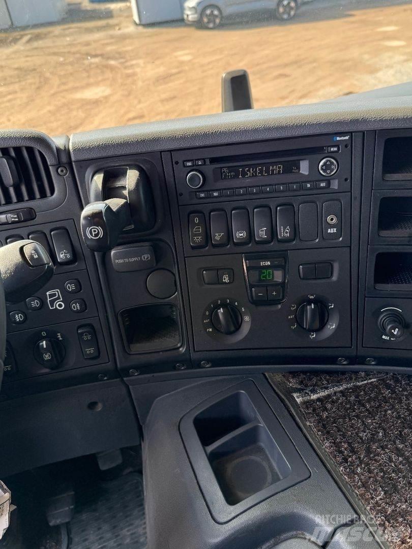 Scania P370 Автокранове