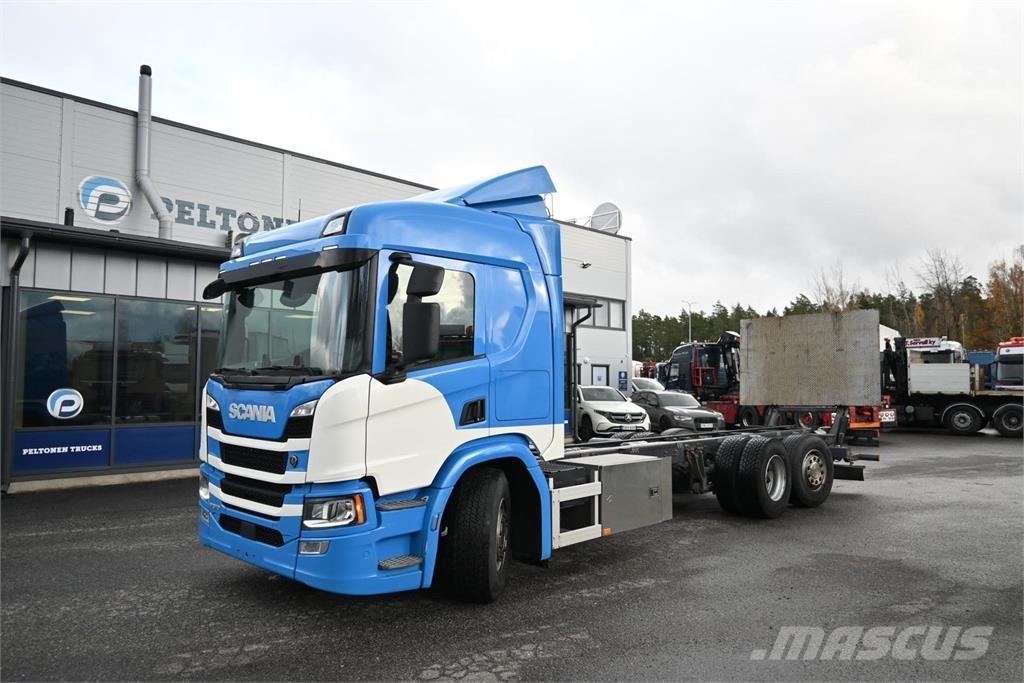 Scania P370 6x2*4 Шаси кабини
