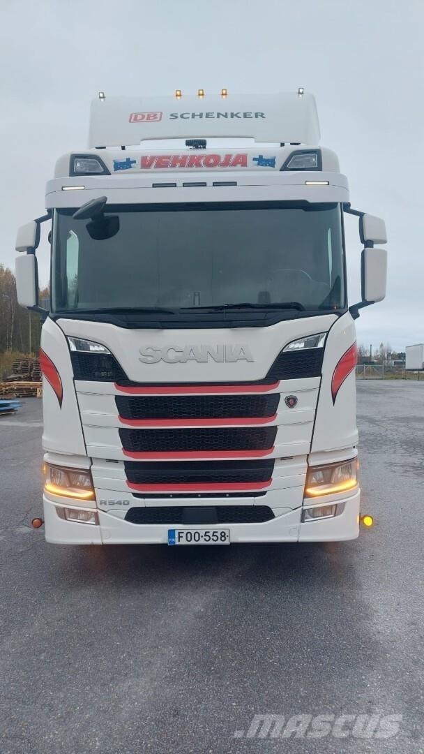 Scania R 540 6x2 Автофургони