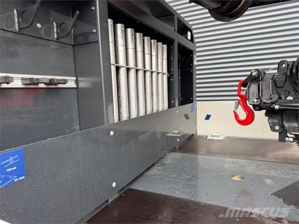 Scania R500 8X4 Автокранове