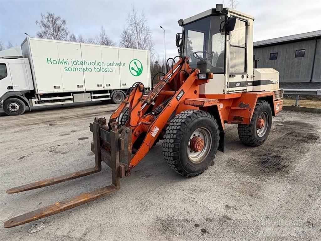 Schaeff SKL 835 Колесни товарачи