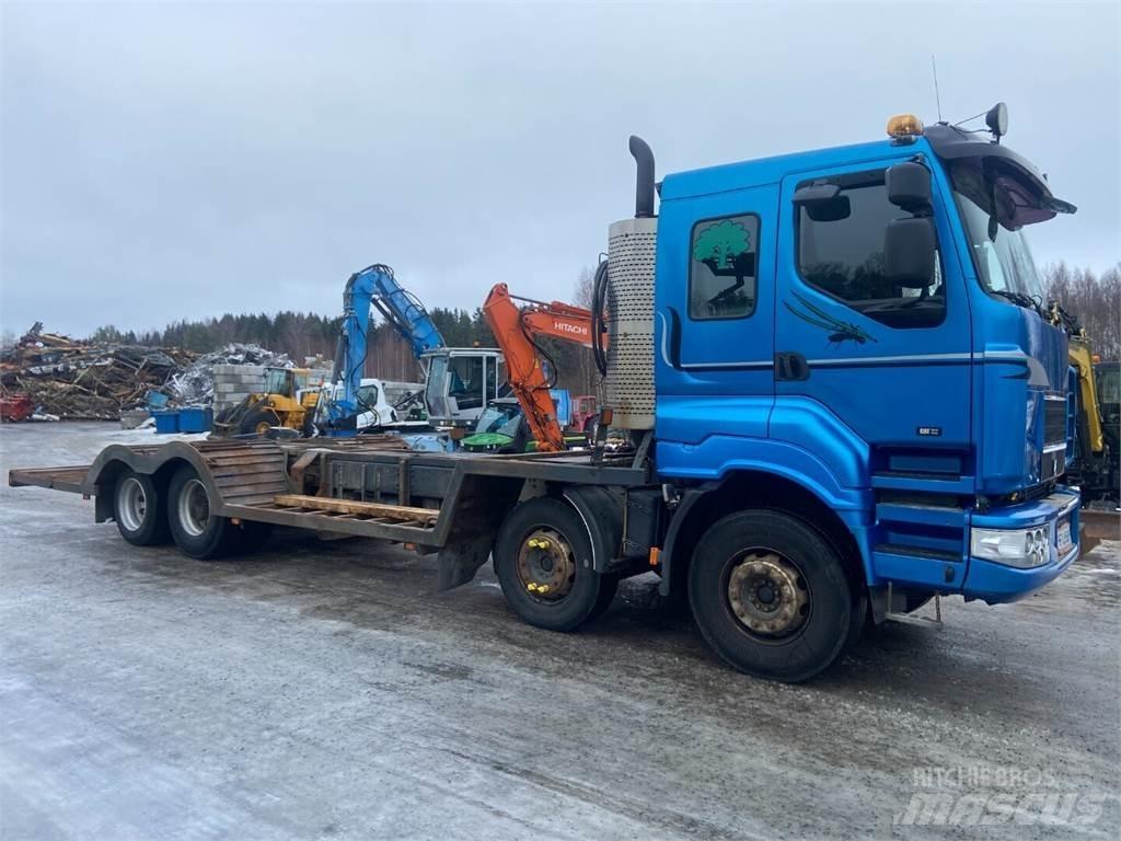 Sisu C 600 2+2 Камиони за превоз на горски машини
