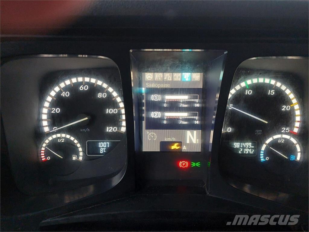 Sisu CK16M 8x4 За превоз на дървени трупи