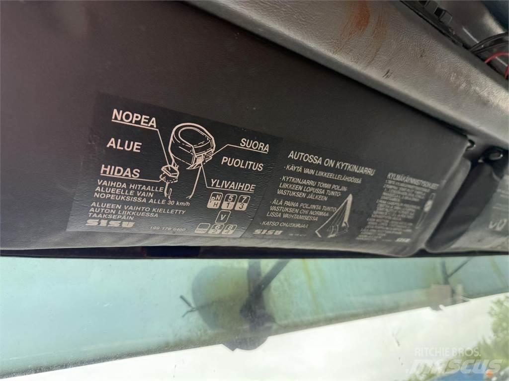 Sisu Sm332 8x2 Шаси кабини