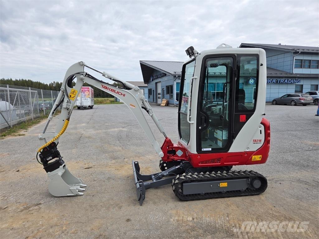 Takeuchi TB216 Мини екскаватори < 7 т