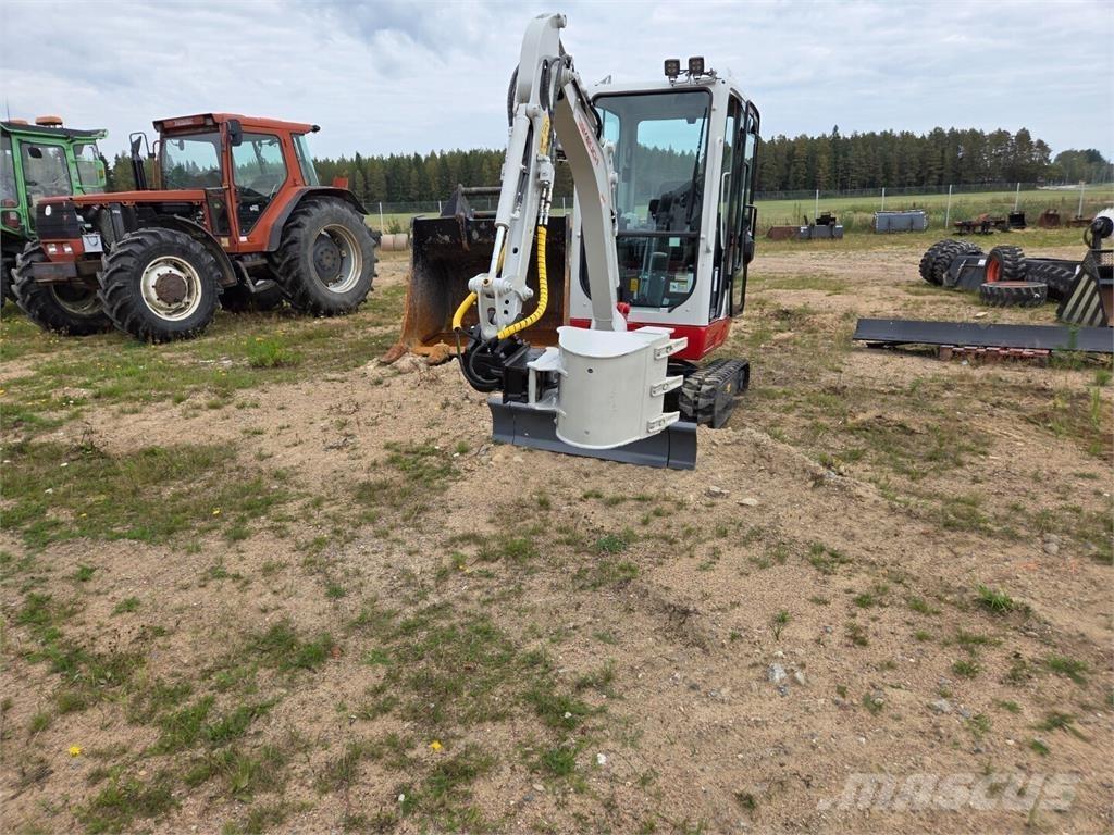 Takeuchi TB216 Мини екскаватори < 7 т