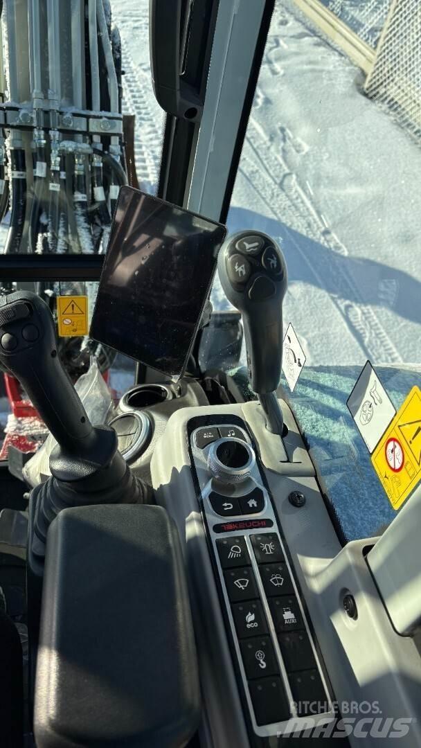 Takeuchi TB335R Мини екскаватори < 7 т