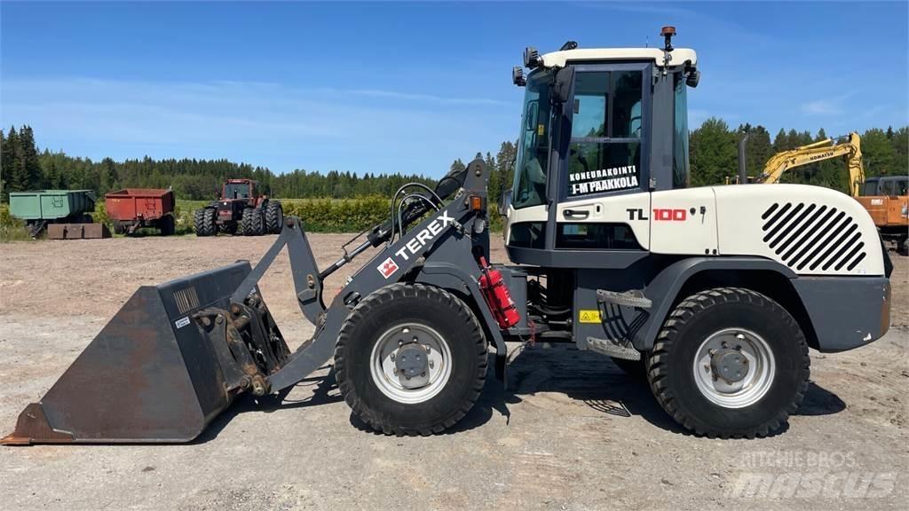 Terex TL100 Колесни товарачи