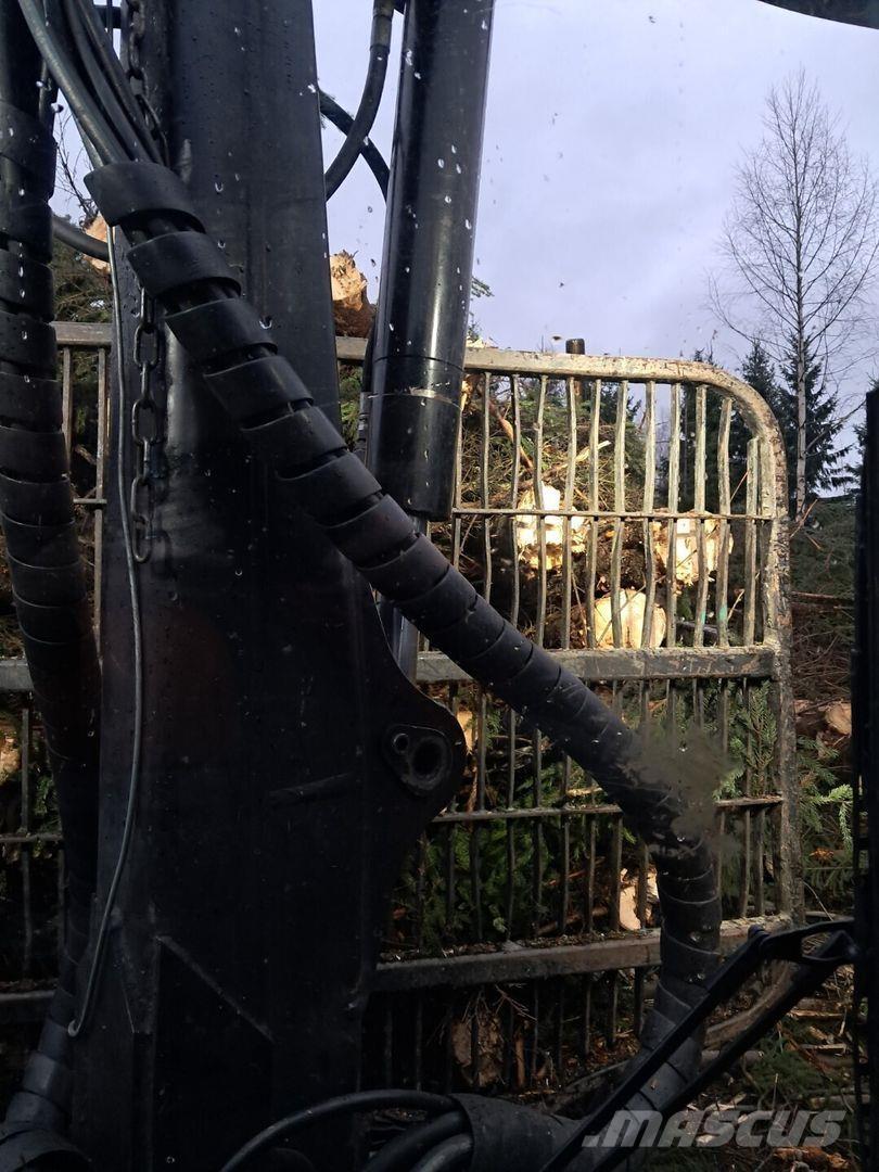 Timberjack 810b Форуардери