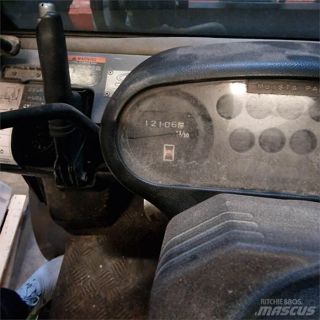 Toyota 02-6FDF30 Дизелови камиони
