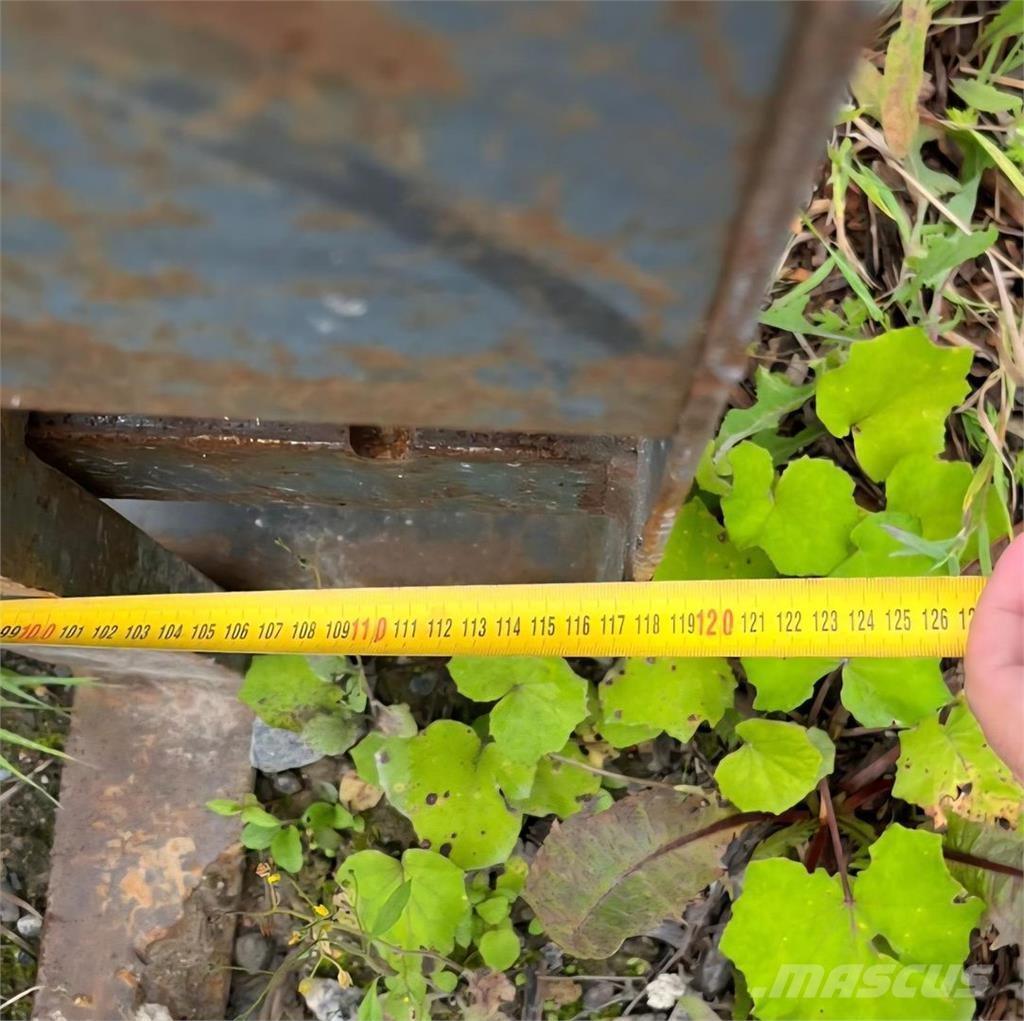  Trukkipiikit Вили