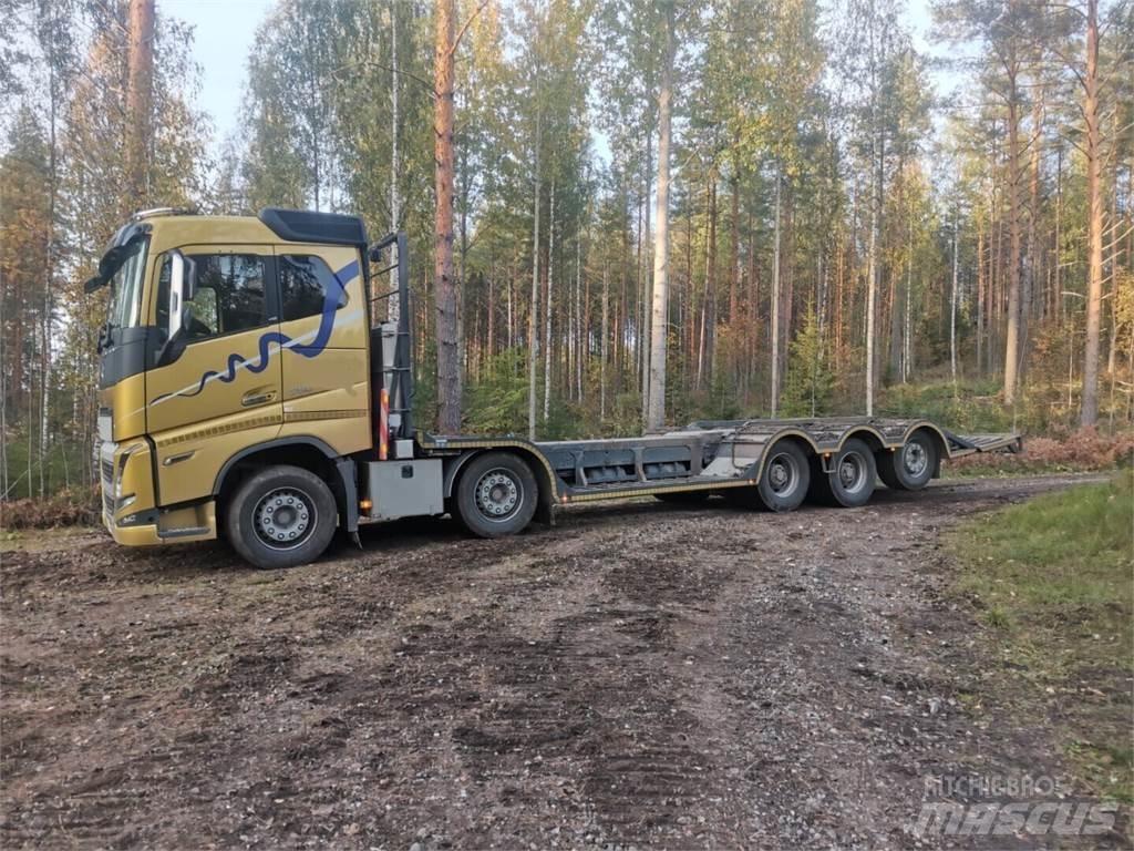 Volvo 750 Автовози
