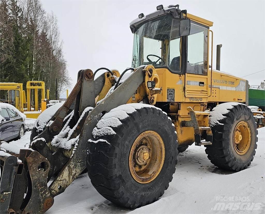 Volvo BM L 70 B Колесни товарачи