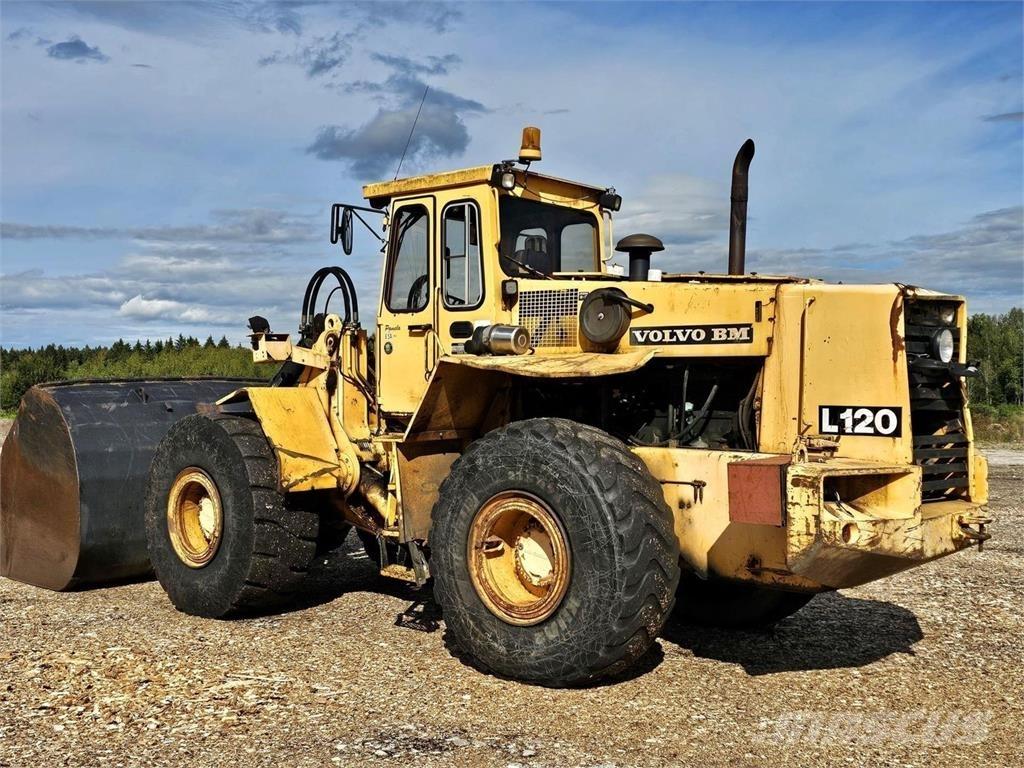 Volvo BM L120 Колесни товарачи