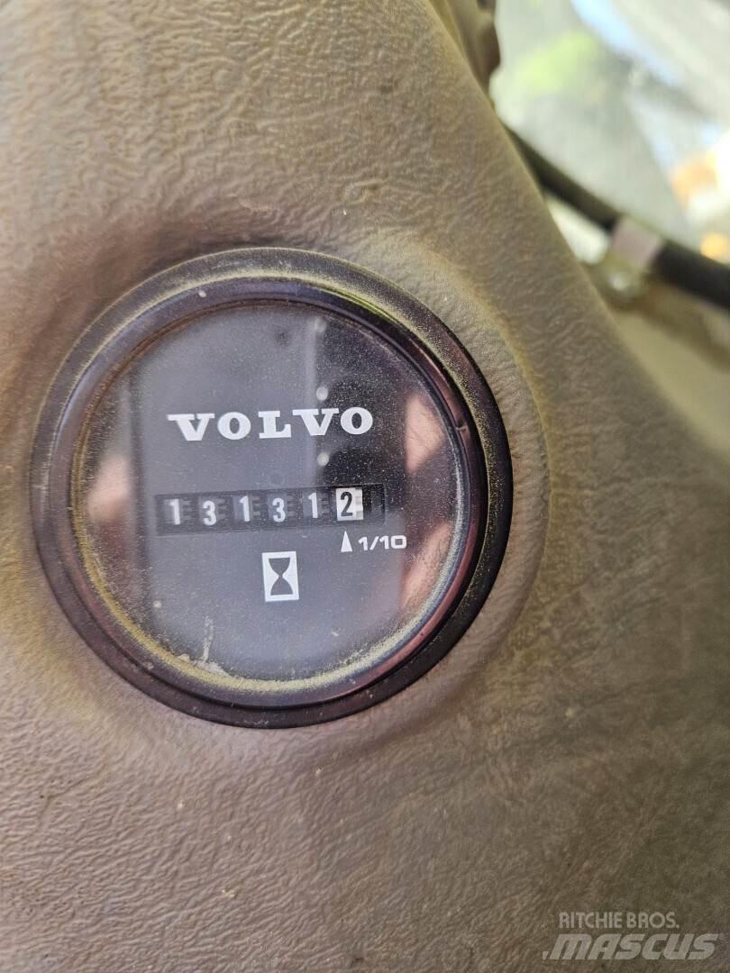 Volvo EC 380 EL Верижен екскаватор