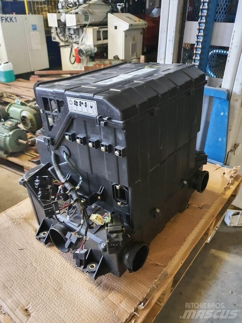 Volvo EC250D Други компоненти