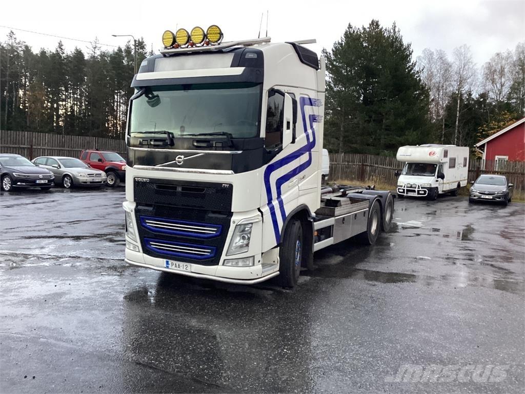 Volvo FH 540 Камиони с кран с кука