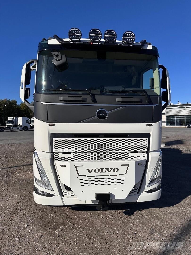 Volvo FH13 8x4 Автокранове