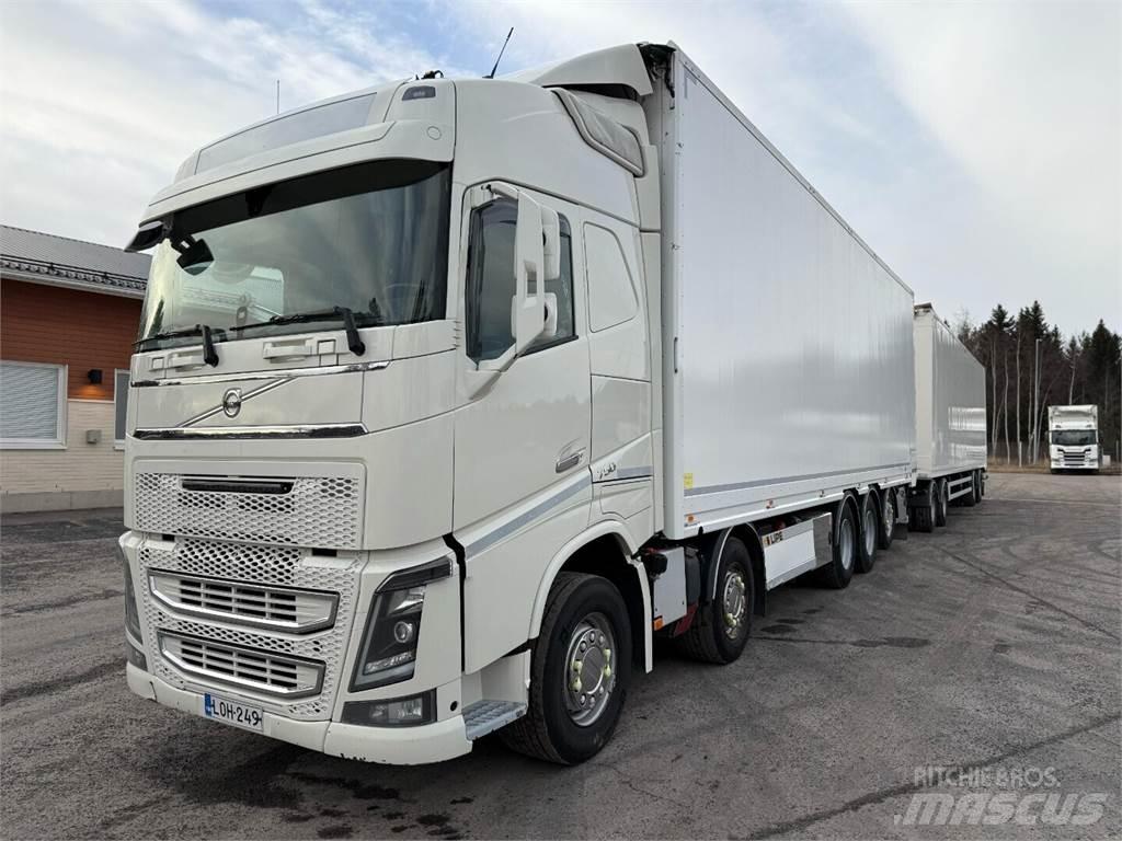 Volvo FH16 Камиони за дървени стърготини
