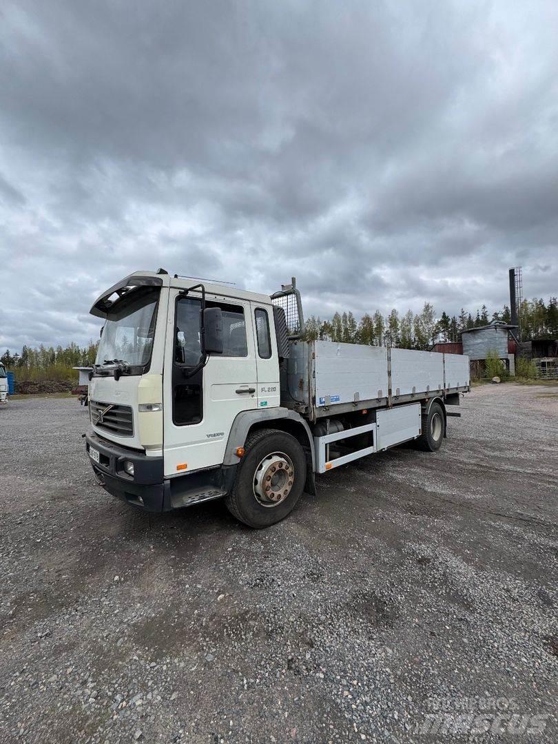 Volvo FL6 Бордови