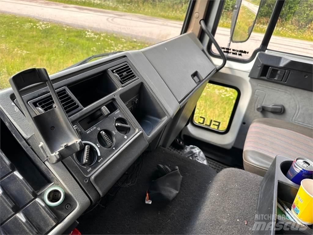Volvo FLC Каросерии