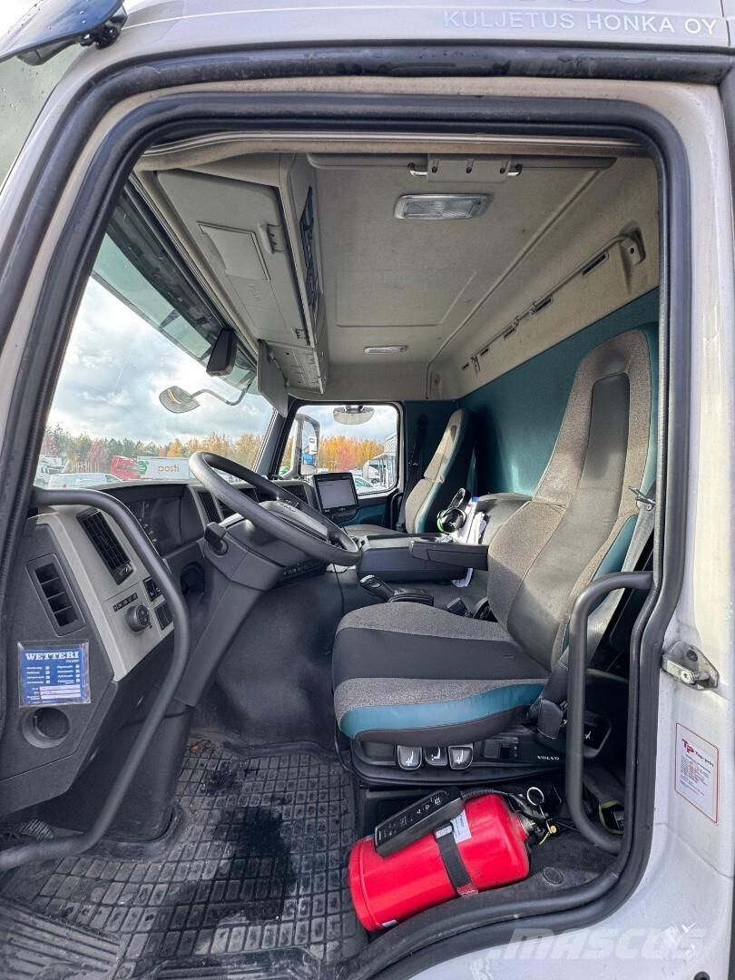 Volvo FM330 6x2 С температурен контрол