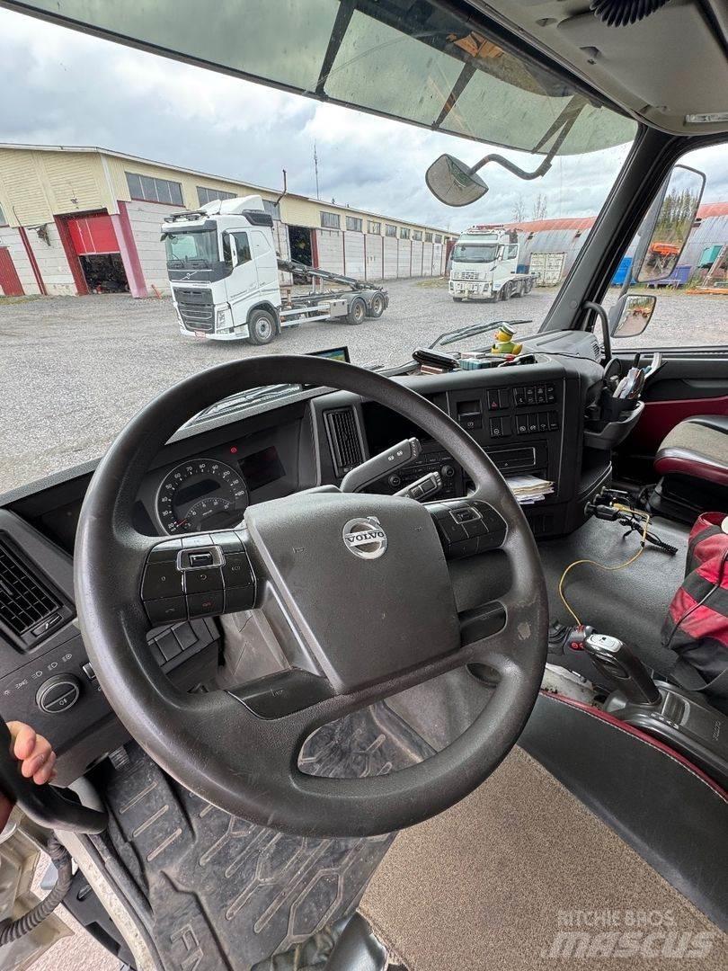 Volvo FMX 540 Камиони с кран с кука