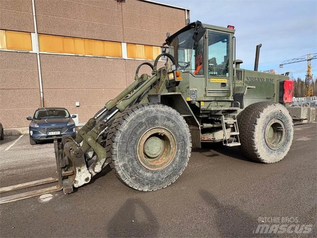 Volvo L 120 B Колесни товарачи