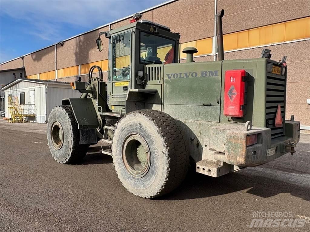 Volvo L 120 B Колесни товарачи