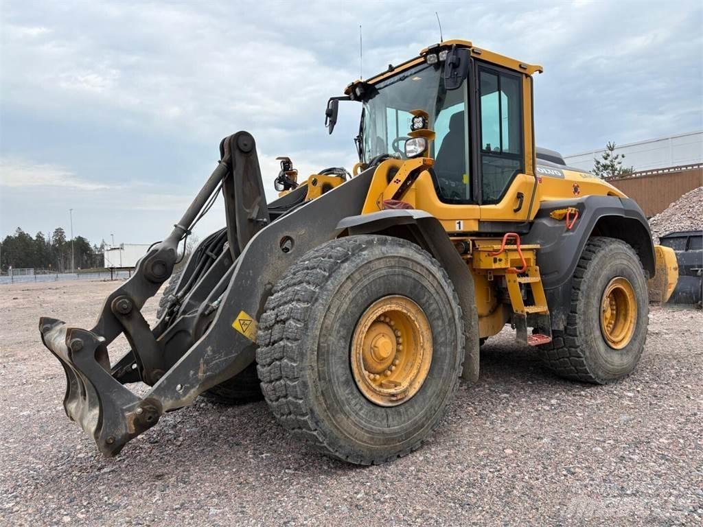 Volvo L 120 H Колесни товарачи