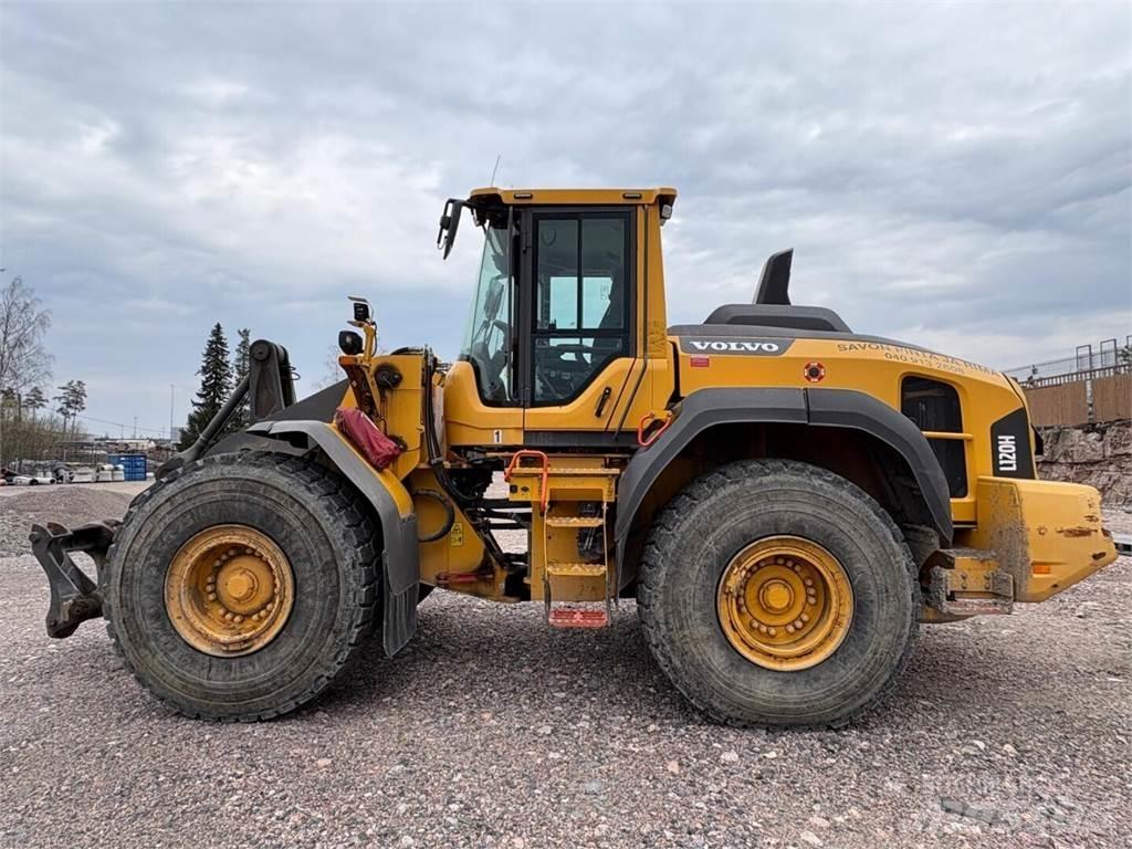 Volvo L 120 H Колесни товарачи