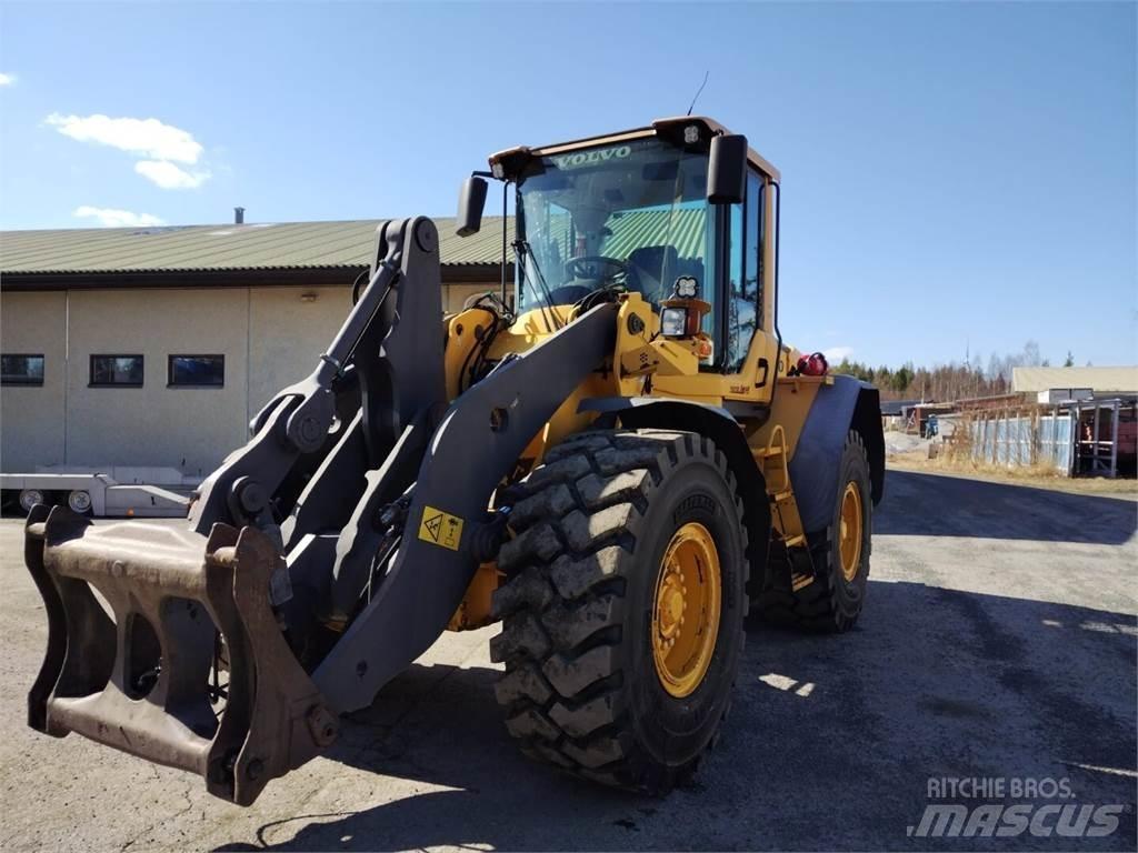 Volvo L 90 F Колесни товарачи