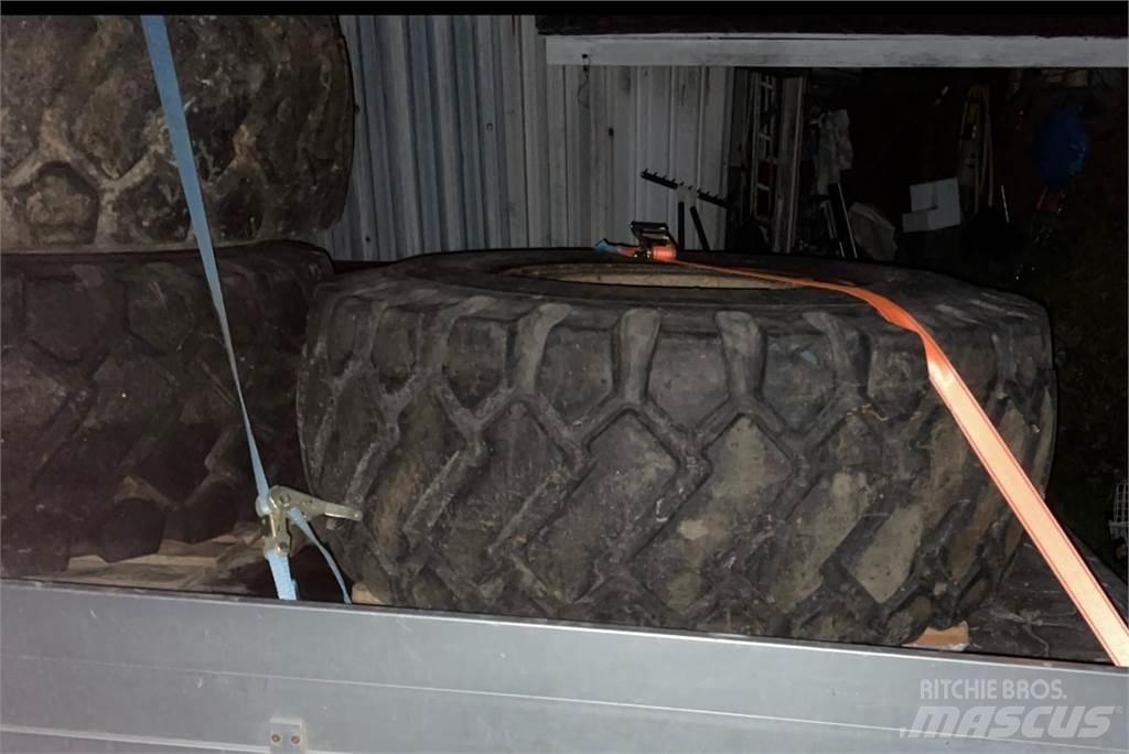 Volvo L120C Колесни товарачи